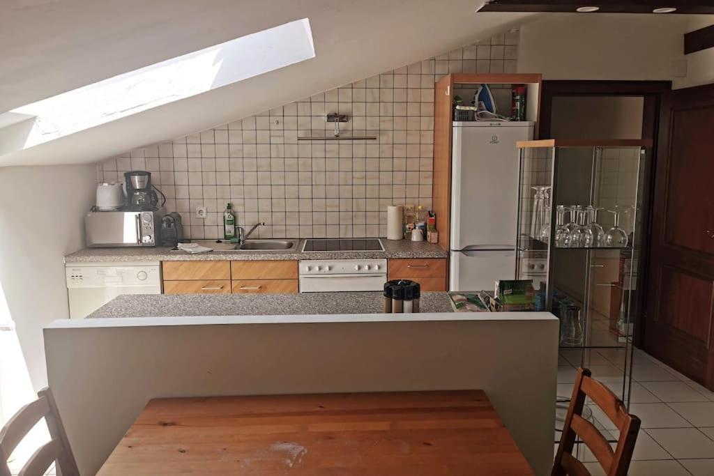 Ferienunterkuenfte In Sievering Mit Self-Check-In Wina Bagian luar foto