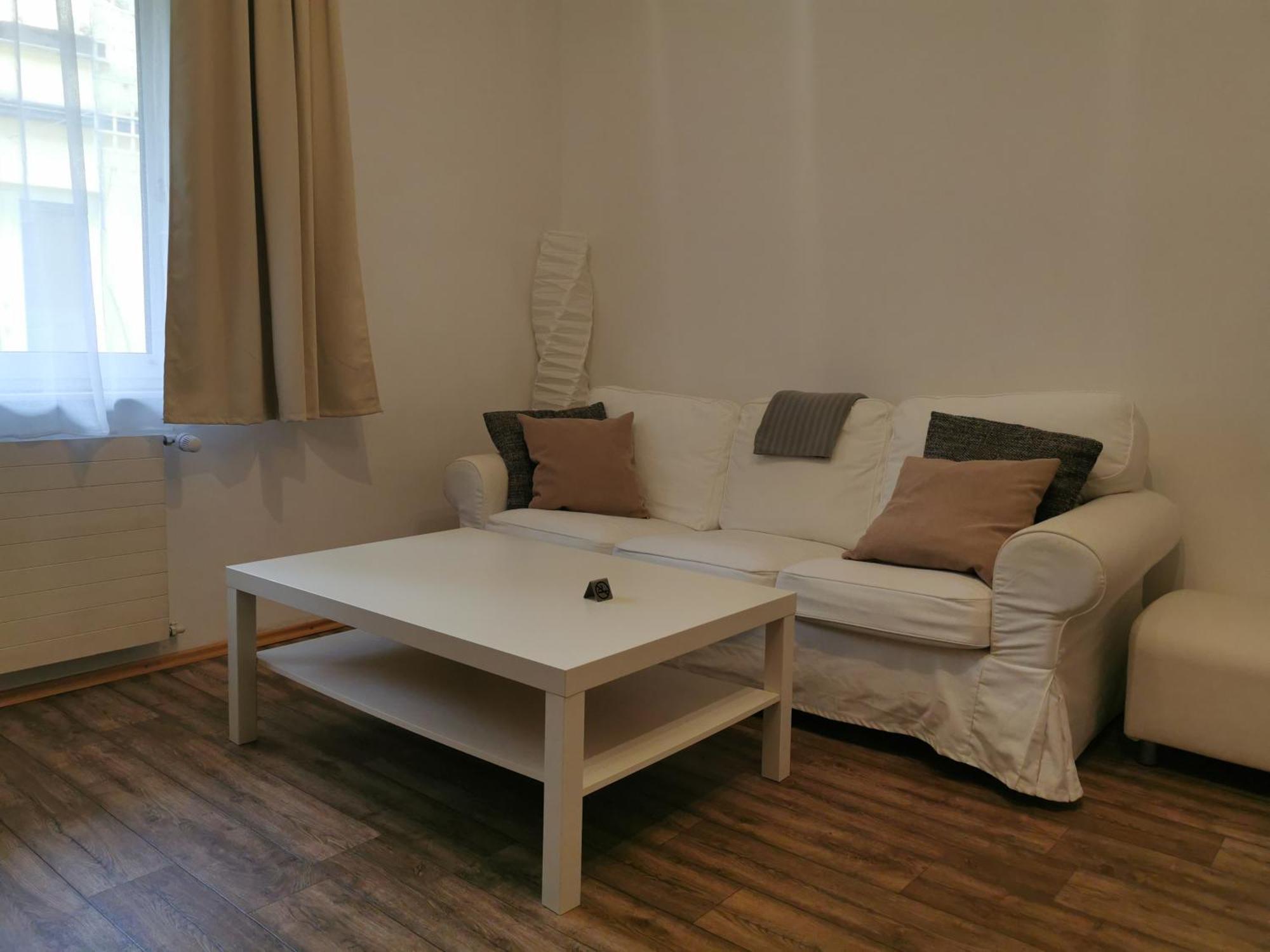 Ferienunterkuenfte In Sievering Mit Self-Check-In Wina Bagian luar foto