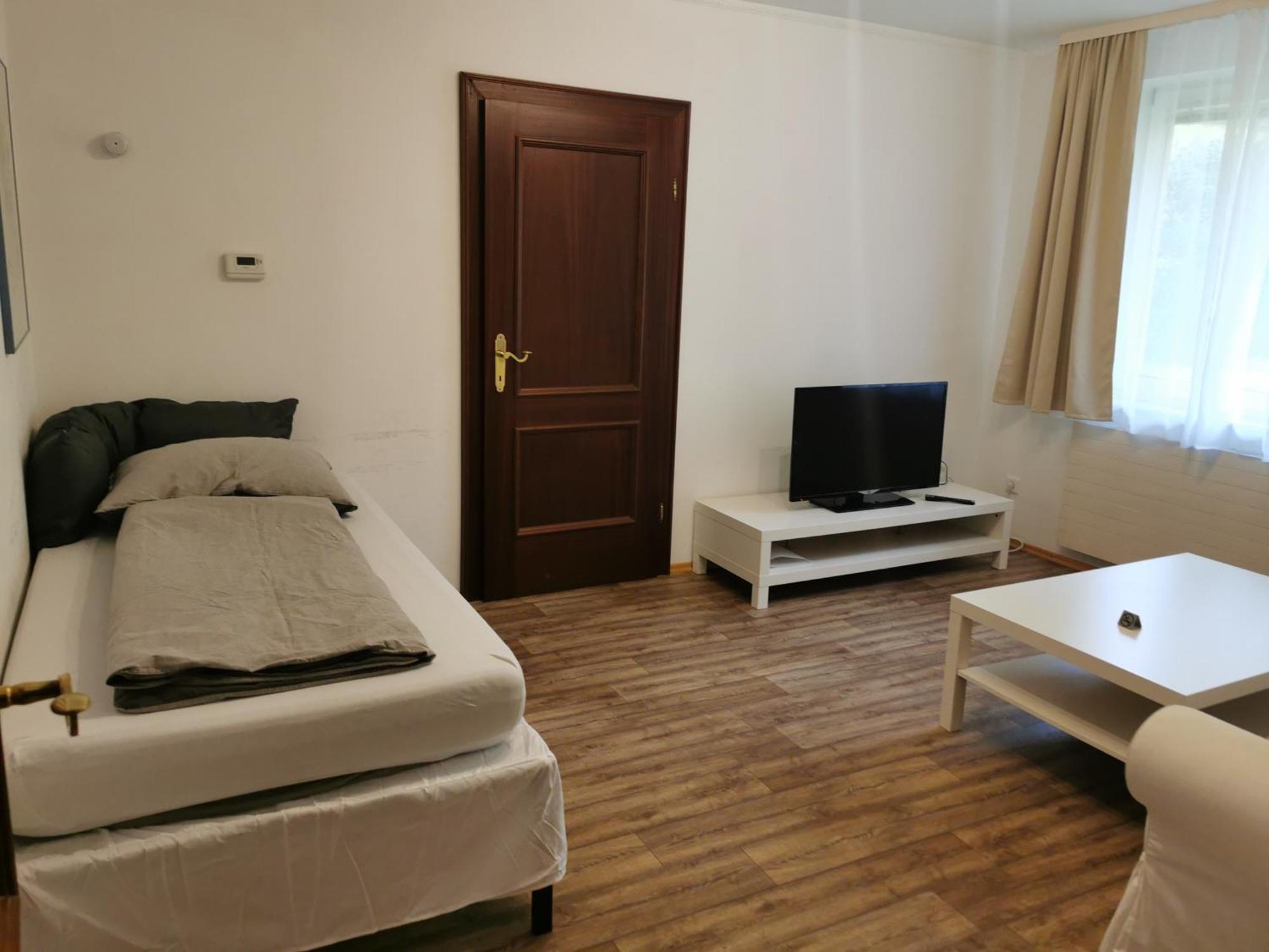 Ferienunterkuenfte In Sievering Mit Self-Check-In Wina Bagian luar foto