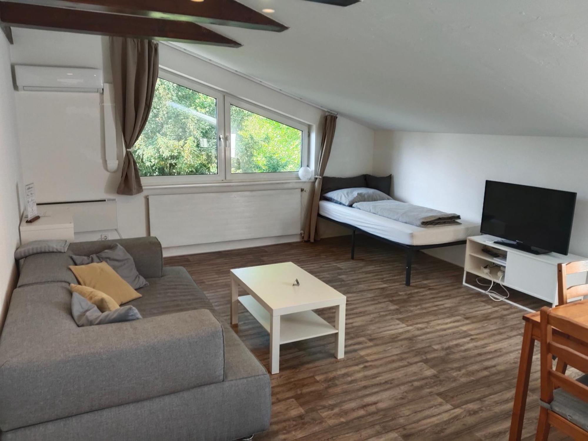 Ferienunterkuenfte In Sievering Mit Self-Check-In Wina Bagian luar foto